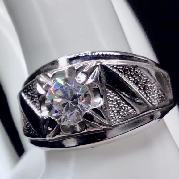 🌺Vintage Lind 14K GE & CZ Ring - Picture 14 of 14